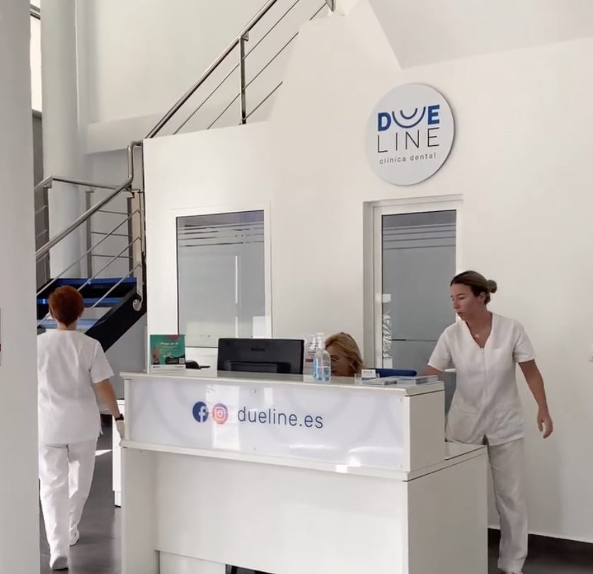 Recepción de DUELINE Clínica Dental en Alicante